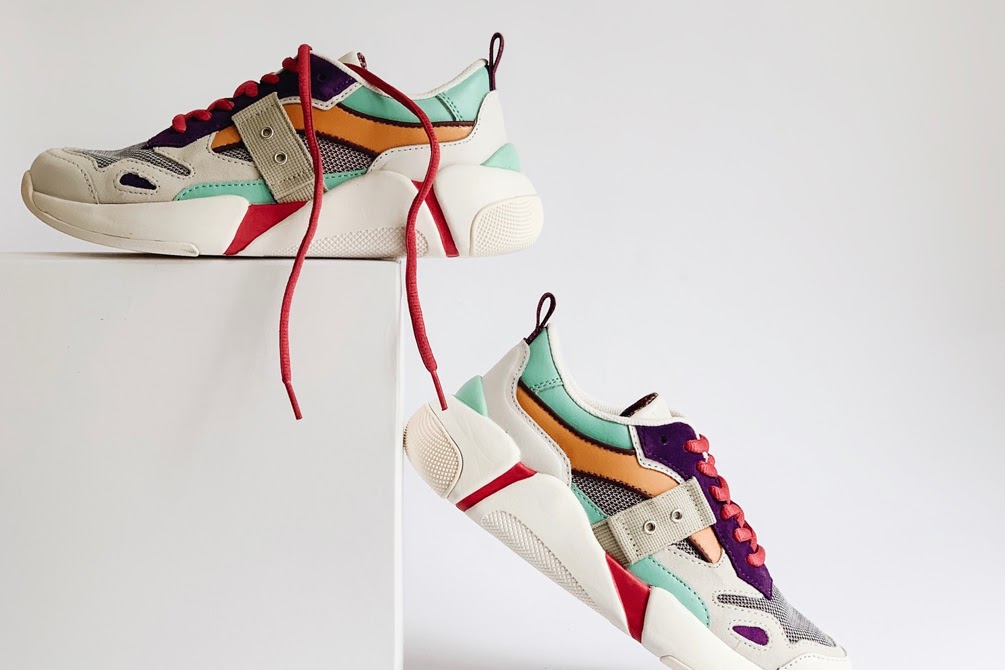How to Start an Online Shoe Store: A Complete Guide